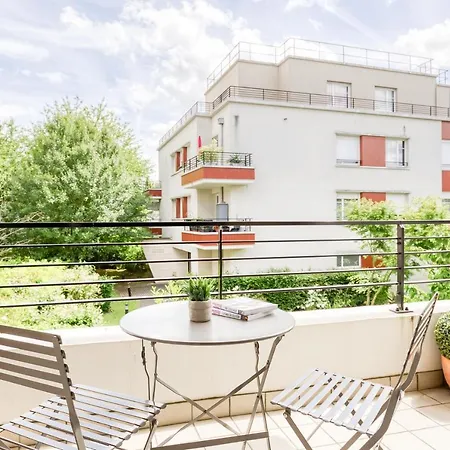 Apartamento Cosy Proche Disneyland Paris *
